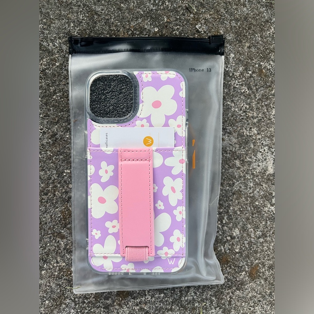 NWT iPhone 13 case